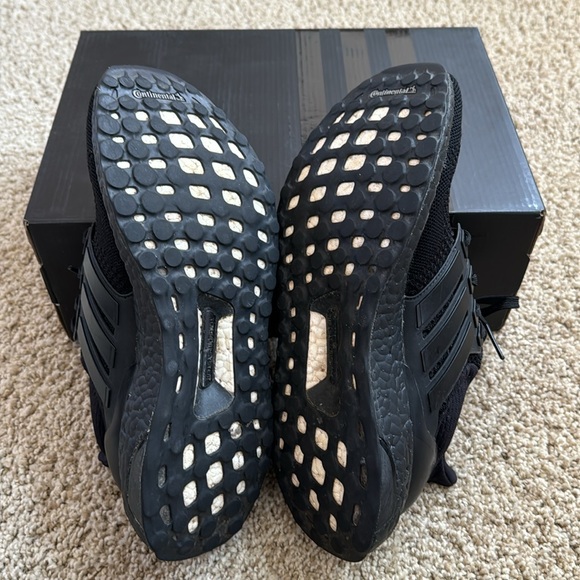 Men’s UltraBoost LTD Triple Black OG 1.0 Size 8 - Picture 7 of 7